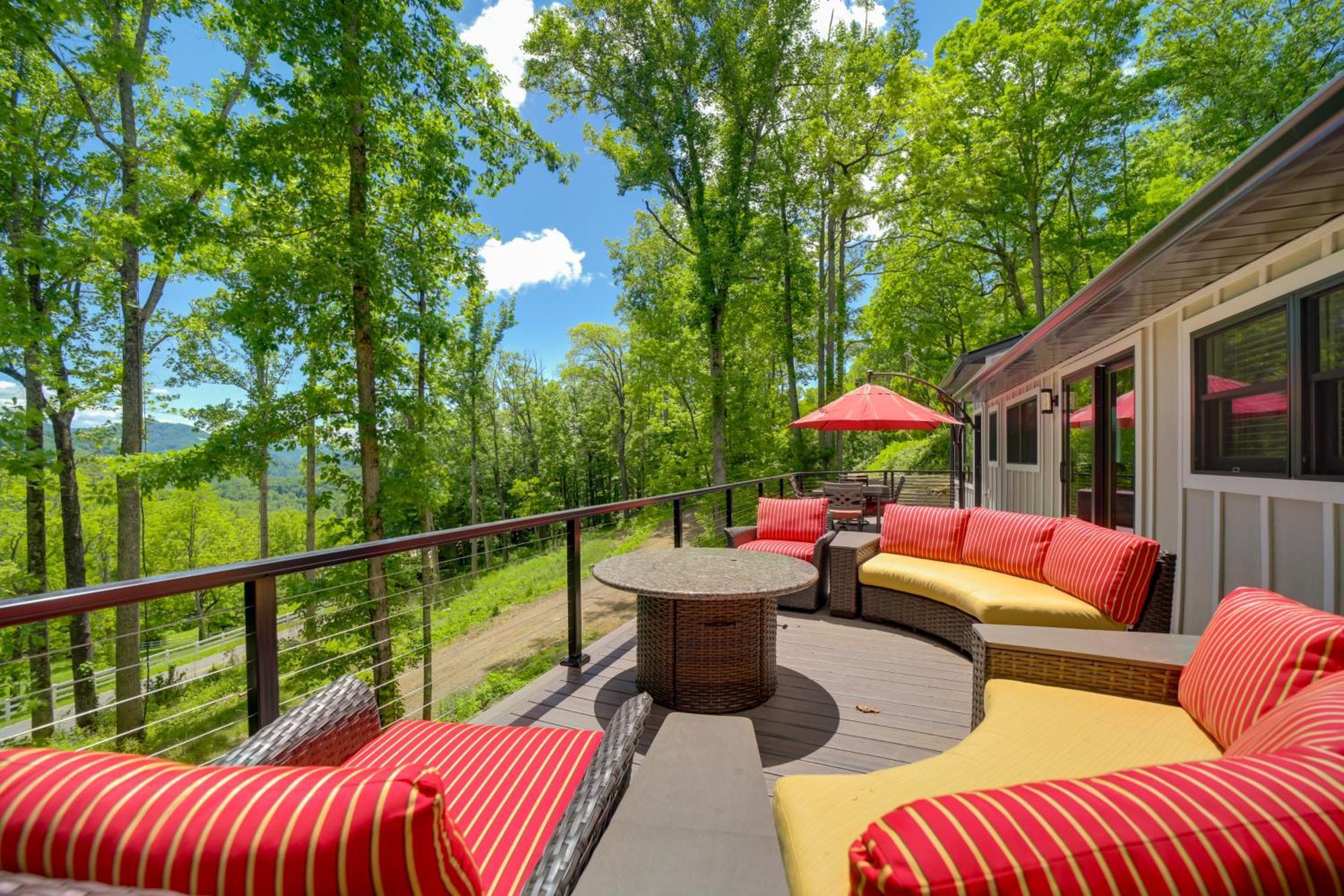 Remote Smoky Mtn Escape With Views And Trail Access! Villa Cullowhee Exteriör bild